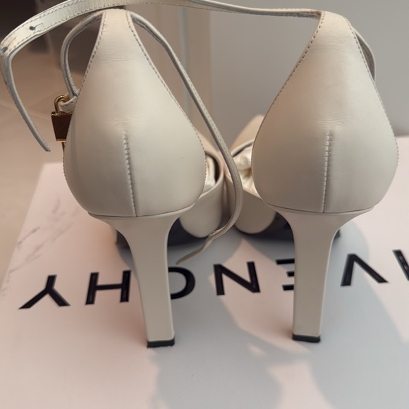 Women’s givenchy heels - Picture 4 of 7